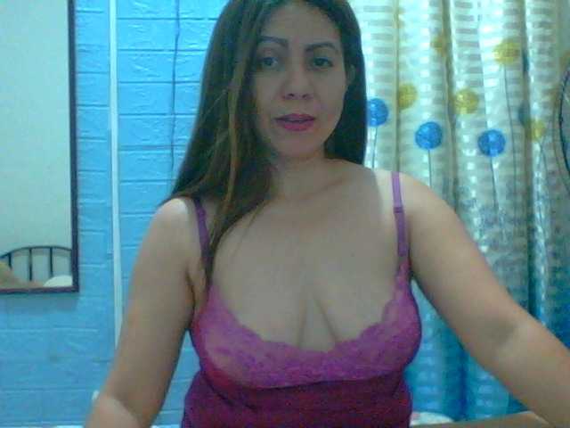 Fotografii Scarletteb welcome to my room..Show Boobs 20tk,Play my tits 24tk,Show feet 15tk, pussy view 44tk,show Ass 28tk,Get naked 100tk Kiss 10tk..open cam 30tk.change pantyoutfit 50tksMy lovense is ON,just vibe me