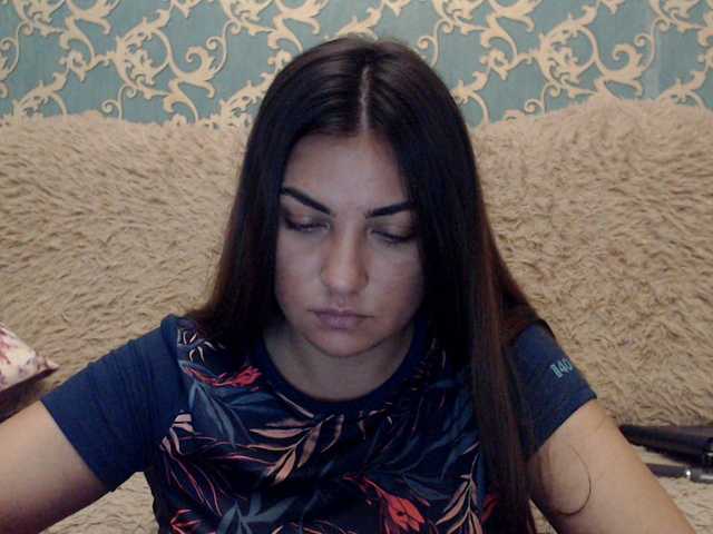 Fotografii KattyCandy Welcome to my room, in public we can just chat, pm-10 tk, open cam - 40 tk, and my name is Maria) 1000 312 688 goal of day