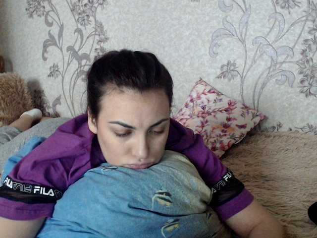 Fotografii KattyCandy Welcome to my room, in public we can just chat, pm-10 tk, open cam - 40 tk, and my name is Maria) 4500 193 4307 goal of day