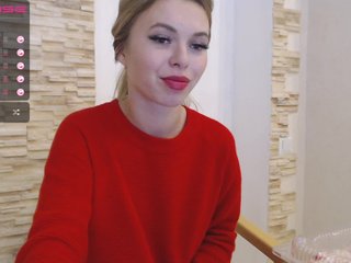 Fotografii StellaRei Hi EVERYONE! Invite privates, groups from 2 people! Playing Fortnite today! PLAY TOGETHER 100 TOK! LOVENSE works from your tips! FULL NAKED 3186